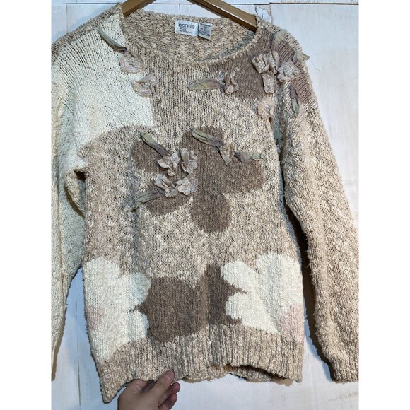 Vtg 90s Bonnie & Billy Tan Floral Appliqué Chunky Knit Sweater Cottage Fairy - Picture 7 of 10